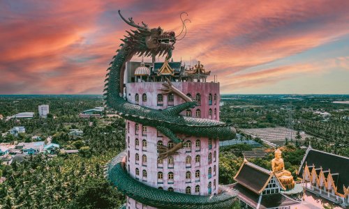 Najdziwniejsze budowle Azji - blog DiscoverAsia (16) Tajlandia.jpg